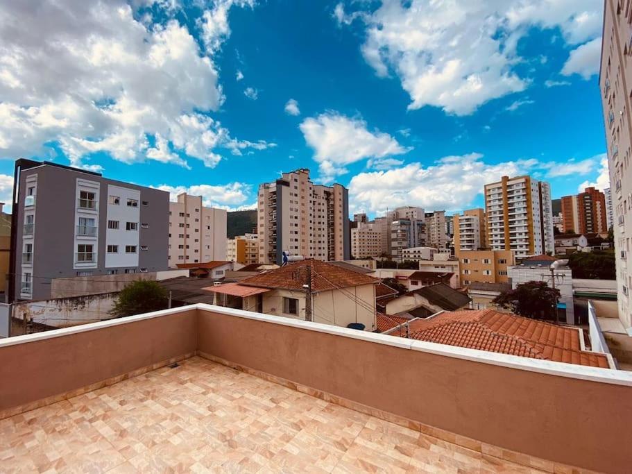 Casa Unica E Moderna Centro Villa Pocos de Caldas Luaran gambar
