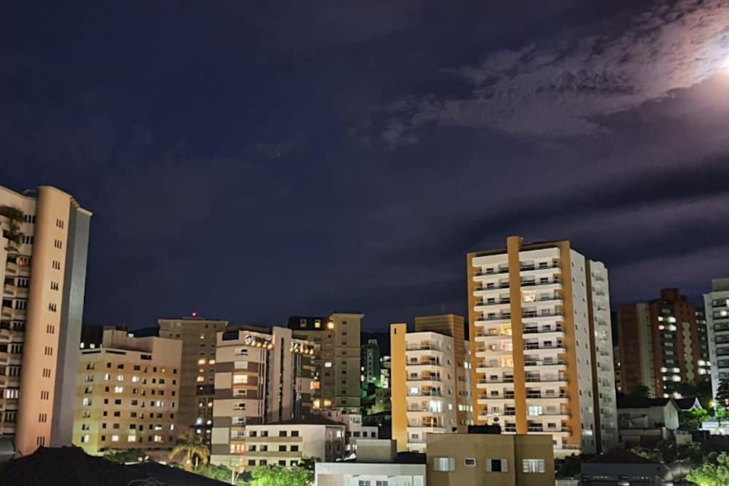 Casa Unica E Moderna Centro Villa Pocos de Caldas Luaran gambar